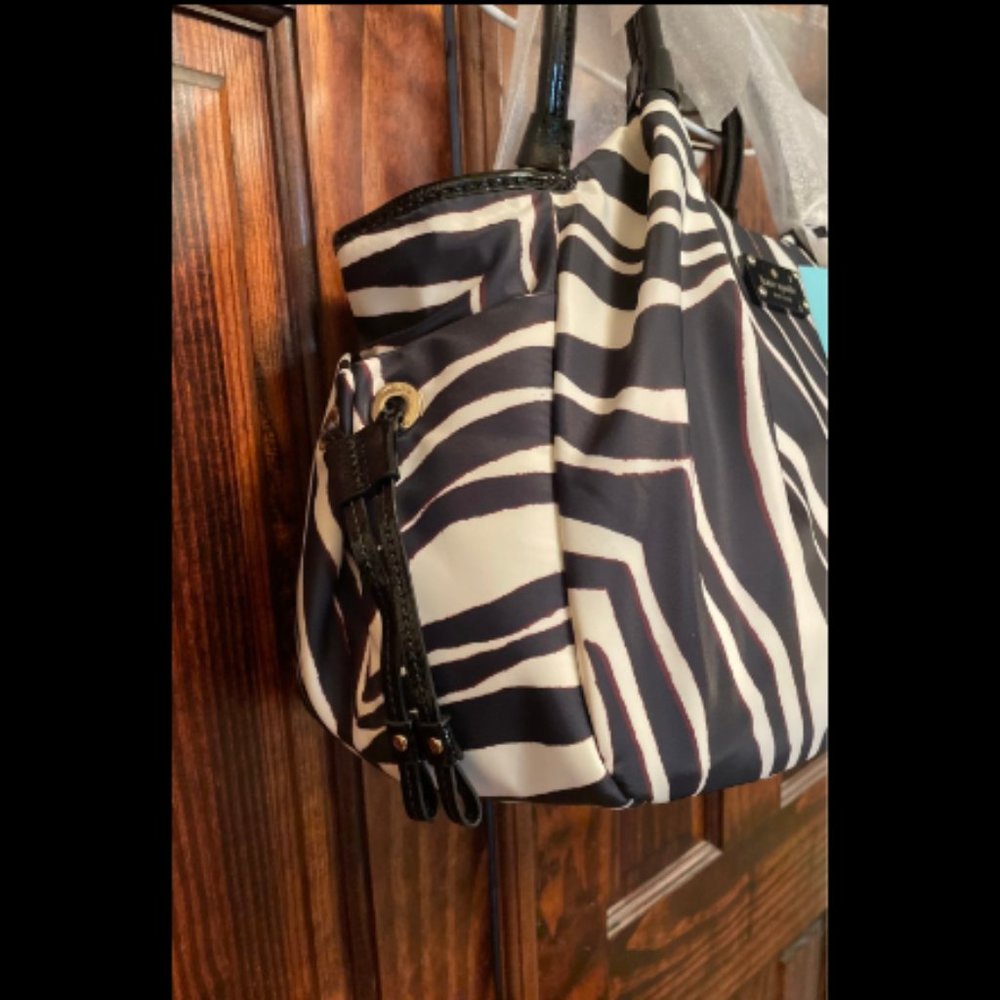 Kate Spade ZEBRA Cape Mountain Stevie Baby Bag shoulder stroller diaper tote NWT - Picture 11 of 16